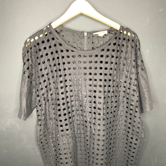 Shirt - Picture 1 of 1